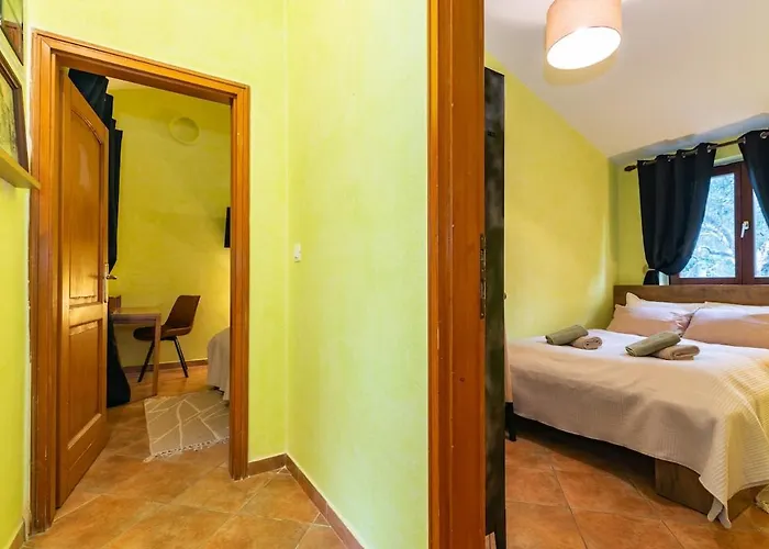 Holiday home Countryside Pool Privacy Olive Garden